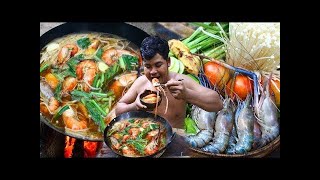 Cooking Thai Tom Yam Shrimp Soup  Cook Tomyam Goong recipe hot thai seaFood [upl. by Pier435]