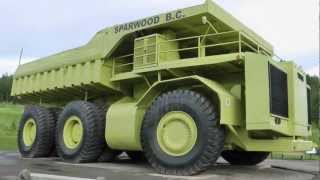 Terex 3319 quotTitanquot  Biggest Truck In The World in 1080p HD [upl. by Laefar]