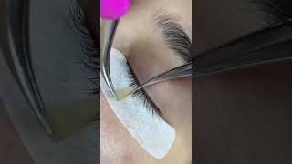 How to Handle Constant Eye Trembling During Eyelash Extension Applicationlashextensionspestañas [upl. by Olrac]