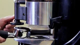 Coffee extraction errors dosing and tamping [upl. by Adabelle]