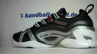 Puma Eliminate 11 Handballschuhe [upl. by Swanhilda105]