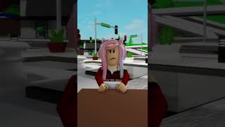 MIS AMIGOS SOLO QUERÍAN APROVECHARSE DE MI FAMA roblox brookhaven shorts [upl. by Ikkim851]