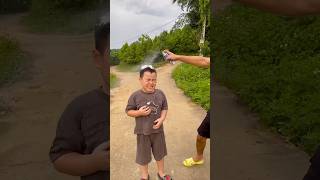 Cậu bé tốt bụng và anh trai hài hướcshorts funny😂😄469 [upl. by Sukey]