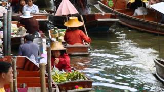 Damnoen Saduak floating market July 2013 [upl. by Kavita980]