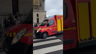 VSAV Pompiers de Paris [upl. by Filip456]