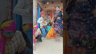 Kahani ka video de do dance funny comedy bhojpuri song [upl. by Silvio]