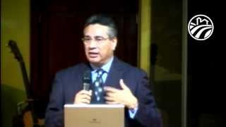 Pastor Chuy Olivares  Temas controversiales  Parte 1 [upl. by Assenej]