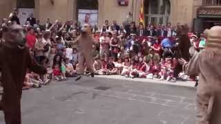 Ball dels Ã“ssos  Festa Major Solsona 2014 [upl. by Leftwich]