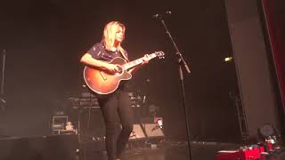 Louane  Jour 1 unplugged  Berlin 19022016 [upl. by Nnylak]