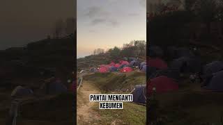 SUASANA SORE HARI DI PANTAI MENGANTI KEBUMEN shorts [upl. by Yesnikcm]