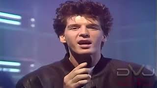 Climie Fisher Love Changes Everything Intro Live [upl. by Evin]