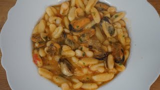 CAVATELLI FAGIOLI E COZZE – la ricetta tipica barese cucinata dalla nonna [upl. by Eelah]