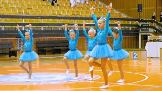 Mażoretki Tarnobrzeg  mini formation baton  Majorettes [upl. by Notgnimer]