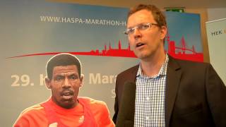 Haspa Marathon Hamburg 2014  Frank Thaleiser über Haile Gebrselassie [upl. by Fry]