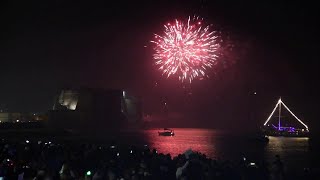 Capodanno a Napoli lo spettacolo dei fuochi dartificio sul lungomare [upl. by Aikram]