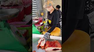 ♻️Amazing roast pork cutting skill shorts [upl. by Chandal721]