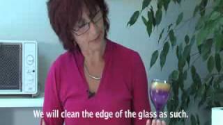 Pebeo  Vitrea 160  How to Paint on Glass with a Sponge [upl. by Ettenahc941]