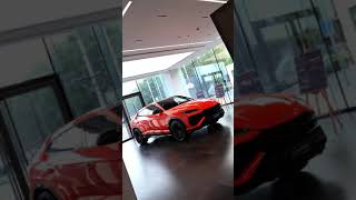 The New 2024 Lamborghini Urus SE Review amp Walkaround [upl. by Ramses]