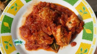 Ricetta Petto di pollo disossato al sugo [upl. by Tlaw222]