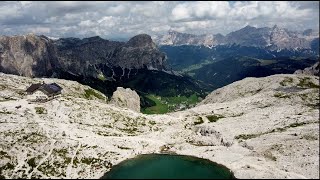 Dal Passo Gardena al Rifugio F Cavazza al PisciadÃ¹ Dolomites 4K Hiking 4K [upl. by Duston]