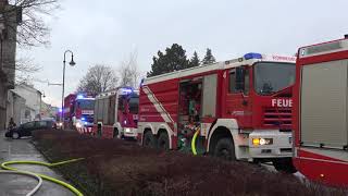 B4 Gasexplosion in Langenzersdorf  Feuerwehr und Rettungsdienst im Großeinsatz [upl. by Lemhar606]