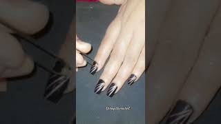 Striping nail art🖤 easynail💅artdesigns🙂nailart2024 shorts youtubeshorts simplenailart [upl. by Adiahs]