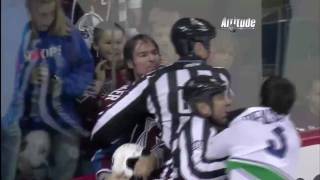 Kevin Bieksa vs Darcy Tucker Oct 3 2009 [upl. by Supmart]