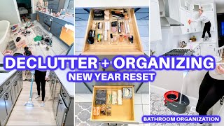 DECLUTTERING  ORGANIZING  CLEAN WITH ME BATHROOM ORGANIZATION CLEANING MOTIVATION NEW YEAR RESET [upl. by Atsyrhc244]