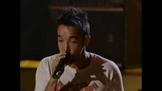 Hoobastank  quotThe Reasonquot Live at the MTV VMAs Proshot 2004 [upl. by Foy]