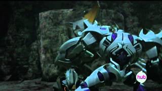 Transformers Prime Megatron vs The Insecticon HD [upl. by Neve946]