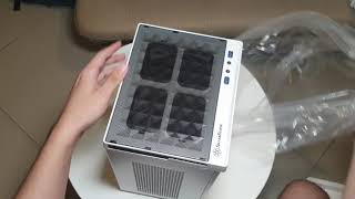 unboxing Silverstone sg13 ITX Case [upl. by Darren]