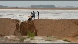 You Wont Believe This Desert Miracle Amazing Footage In Saudi  August 08 2018 [upl. by Oiligriv]