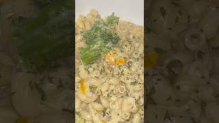 Quick Dinner  Chicken amp broccoli Alfredo  so yummy you must try shortsvideo [upl. by Karyn]