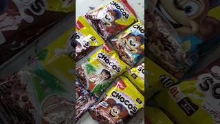 CHOCOLATE CHOCOS 🤯🤤 trendingsnacks chocolate choco flavors newmultigrain kelloggs [upl. by Karame]