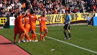 2011年11月20日 エスパルスvsレイソル エディ・ボスナー選手弾丸FK [upl. by Assirahc]