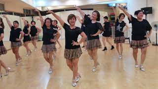 Performer Reacts to Treasure ‘사랑해 I LOVE YOU’ Dance Practice [upl. by Asamot]