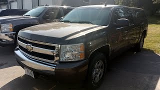 Battery Replacement 2007 Chevy Silverado 1500 Part 1Removal [upl. by Helbonnah]