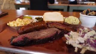 Dining in Houston Pinkertons BBQ [upl. by Enilatan]