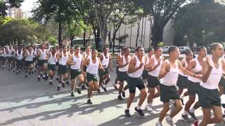 Exército grita Brasil Brasil e chama atenção de pedestres em avenida BH  11062014 [upl. by Hooker]