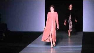 La sfilata di Giorgio Armani collezione Autunno Inverno 20112012 [upl. by Marsland]