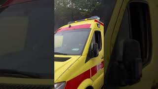 Les marocains de Belgique vont parcourir 3000 km en ambulance jusqu’au Maroc 🇲🇦 [upl. by Aroon]