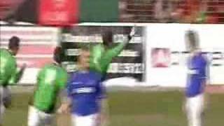 Glentoran 3 Linfield 2 23 April 04 [upl. by Honeywell]