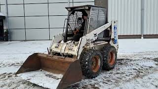 Bobcat 753 Skid Loader [upl. by Burkle]