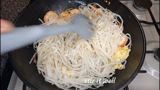 pad thai noodles recipe 🍜 [upl. by Nalyorf]