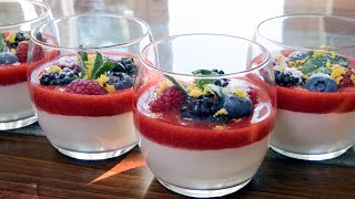 Ricetta della panna cotta alla vaniglia con coulis di fragole [upl. by Joyann409]