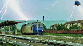 ⚡🚆Jimmy 6411388 in FurtunaThunderstorm in Gara Satu Mare Station  29 June 2018🚆⚡ [upl. by Nihi]