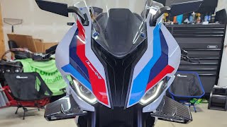 Rizoma stealth mirrors and Rizoma turn signal install on my 2022 BMW M1000RR competition [upl. by Andrien]