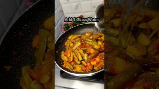 Aloo Brinjal Tomato Recipe food youtubeshorts SIRIHOMECHANNEL [upl. by Assile]