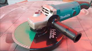 smerigliatrice angolare MAKITA GA9050R  unboxing  prova [upl. by Anaimad]