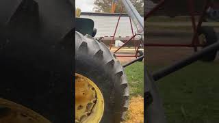 John Deere 4020 Loading Truck with Corn 🌽 farmmachinery farmequipment johndeere [upl. by Inal]